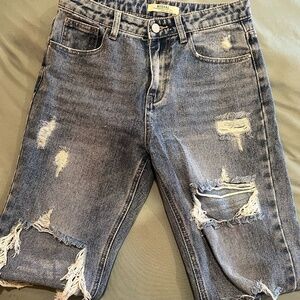 Pretty Little Thing Redial Jeans